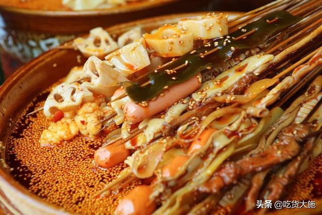 菠萝芒果钵钵鸡！热带水果串竹签，夏日解暑神器