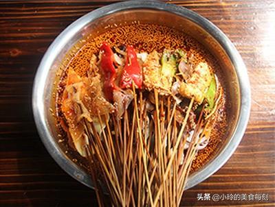 菠萝芒果钵钵鸡！热带水果串竹签，夏日解暑神器