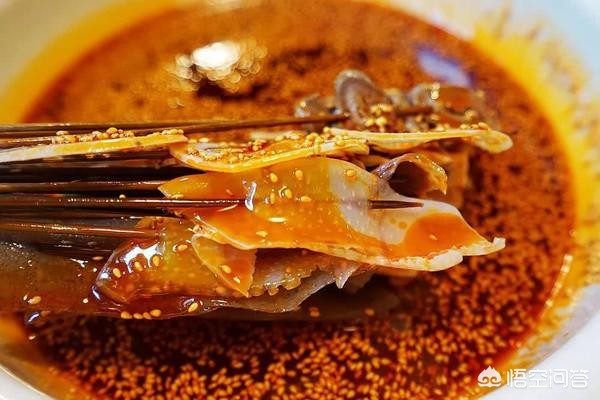 钵钵鸡冷知识！原来它不是鸡，乐山人：我们连签签都能嗦干净