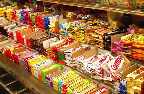零食折扣加盟：全品类超市如何年赚 50 万